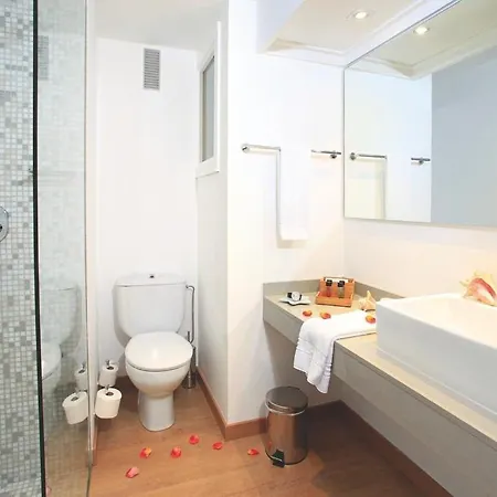 Aparthotel Bellamar 3*